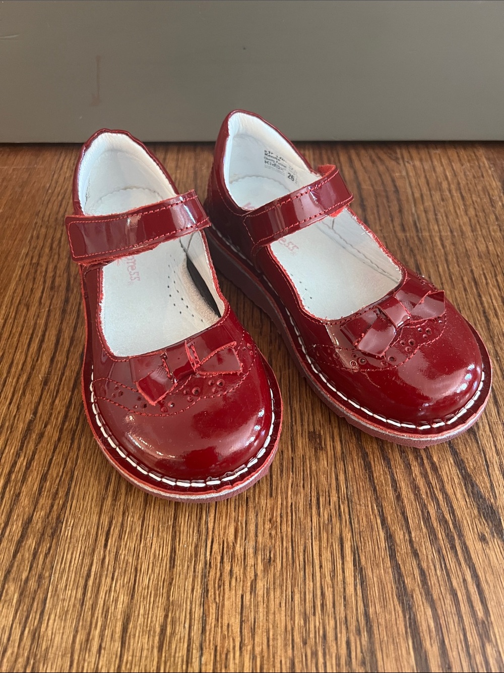 Kid Express Red Patent Mary Jane with Bow Accent